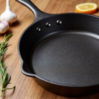 IronCore Cast Pan (24cm)